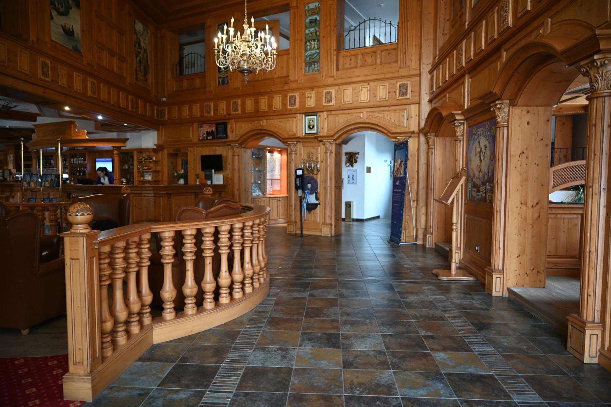 Mercure Sighisoara Binderbubi Hotel & Spa Eksteriør billede